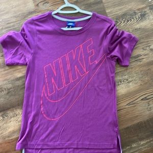 Nike tshirt